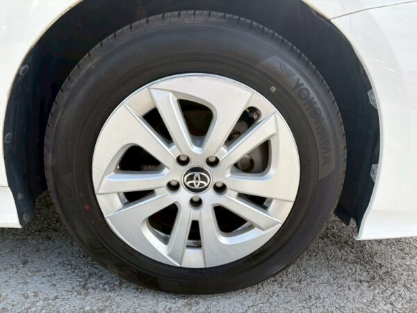 プリウス S 50系